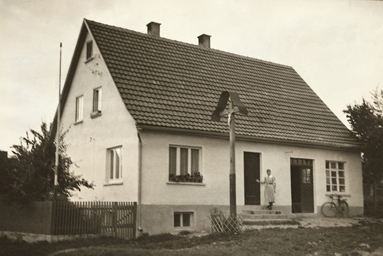 Kneer_erstes Firmengebäude 1936